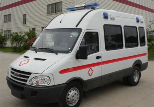 依維柯寶迪A37監護型救護車